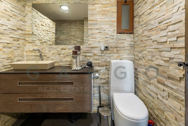 Sale - Flat - Valencia - Ciutat Universitaria - Universidades