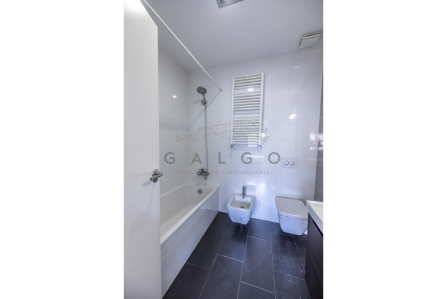 Sale - Flat - Valencia - Russafa