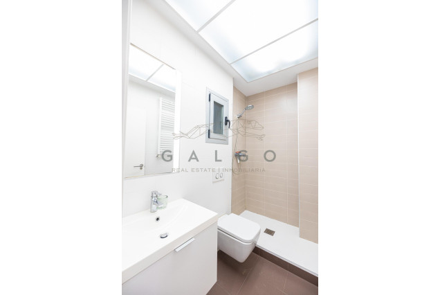 Sale - Flat - Valencia - Russafa