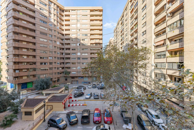 Sale - Flat - Valencia - Mestalla