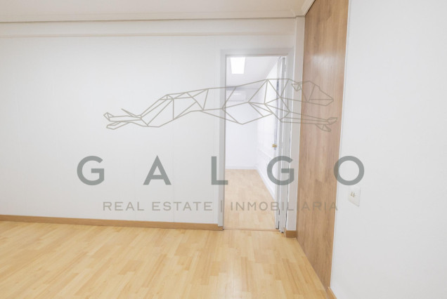 Alquiler a largo plazo - Oficina - Valencia - Sant Francesc