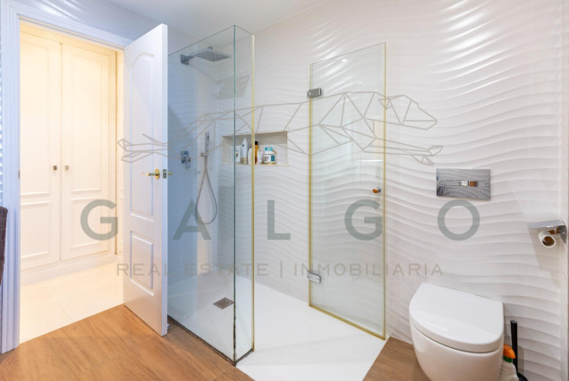 Sale - Villa - Godella - URB. CAMPOLIVAR