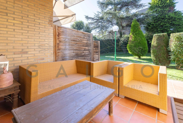 Sale - Semi-detached - Godella - Campolivar