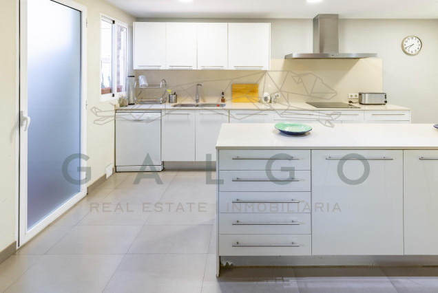 Sale - Semi-detached - Godella - Campolivar