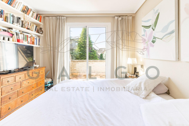 Sale - Semi-detached - Godella - Campolivar