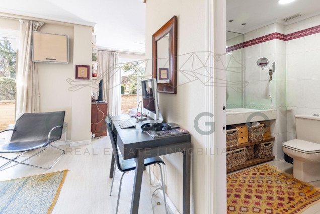 Sale - Semi-detached - Godella - Campolivar