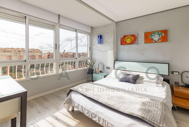 Revente - Vloer - Valencia - Campanar