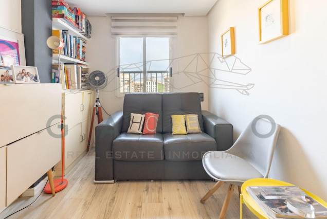 Revente - Vloer - Valencia - Campanar