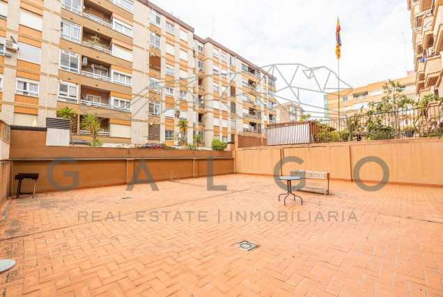 Revente - Vloer - Valencia - La Petxina