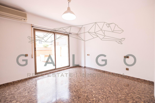 Revente - Vloer - Valencia - La Petxina