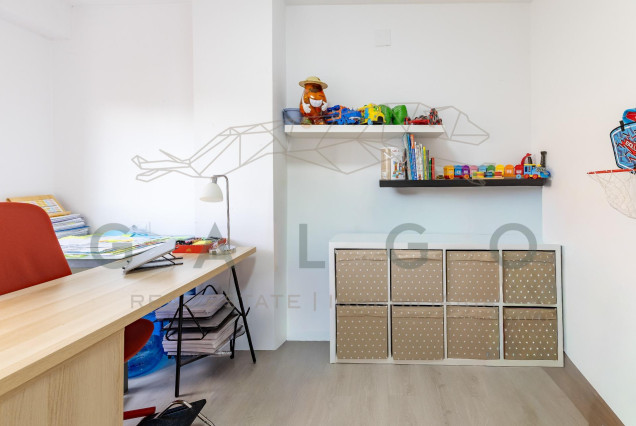 Revente - Vloer - Paterna - Terramelar