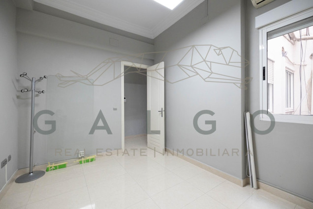 Location longue durée - Kantoor - Valencia - Arrancapins