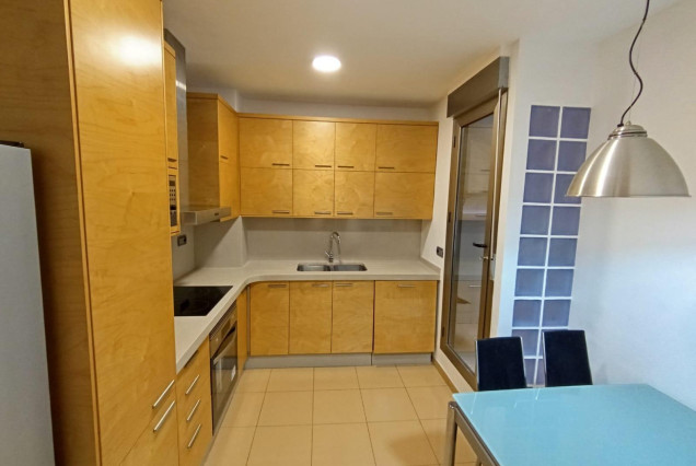 Alquiler a largo plazo - Piso - Valencia - Sant Francesc