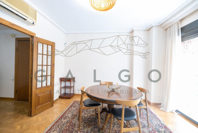 Alquiler a largo plazo - Piso - Valencia - Sant Francesc