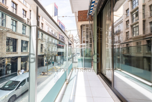 Alquiler a largo plazo - Piso - Valencia - Sant Francesc