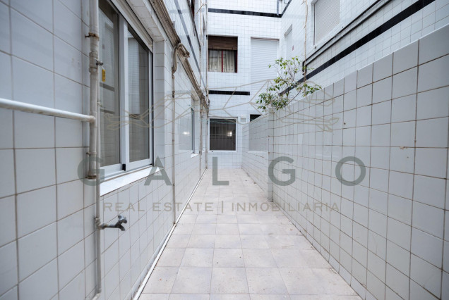 Alquiler a largo plazo - Piso - Valencia - Sant Francesc