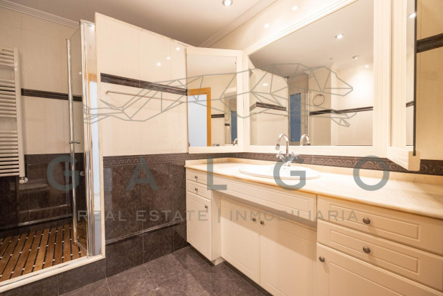 Long time Rental - Flat - Valencia - Sant Francesc