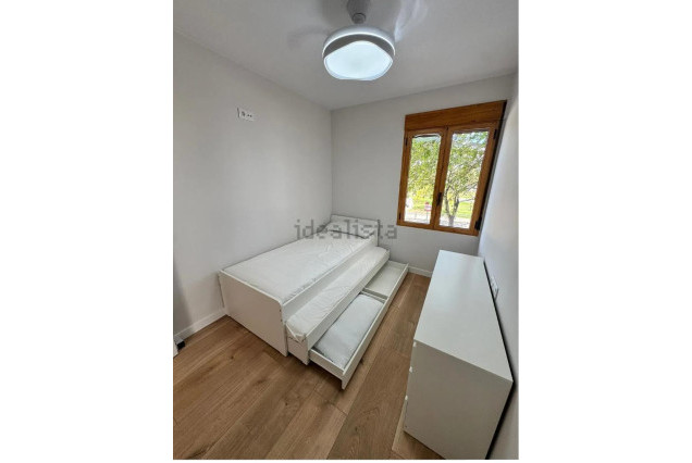 Alquiler a largo plazo - Piso - Valencia - Nou Moles