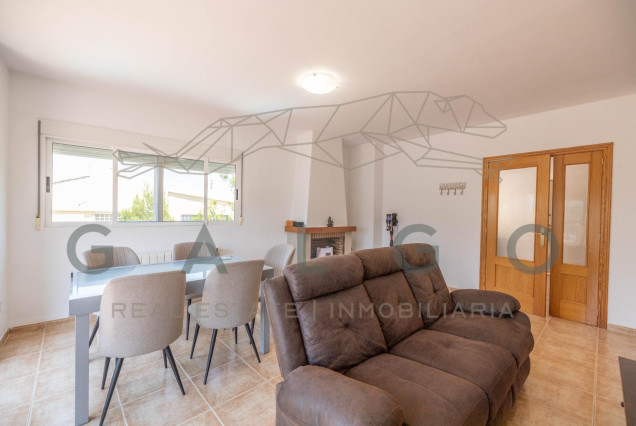 Venta - Chalet - Gilet - Urbanizacion la pau 1
