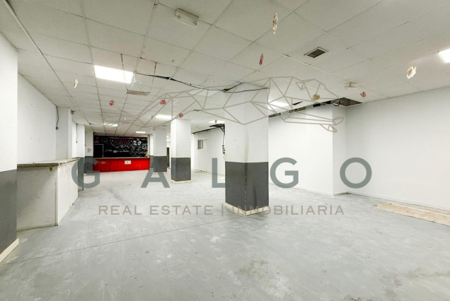 Alquiler a largo plazo - Local comercial - Valencia - Patraix