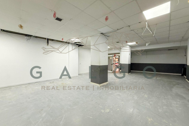 Alquiler a largo plazo - Local comercial - Valencia - Patraix