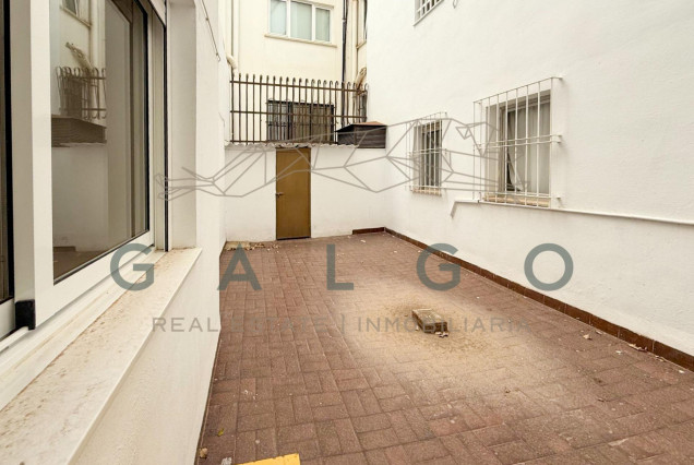 Alquiler a largo plazo - Piso - Valencia - Sant Francesc