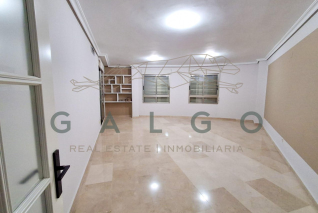 Alquiler a largo plazo - Piso - Valencia - Sant Pau