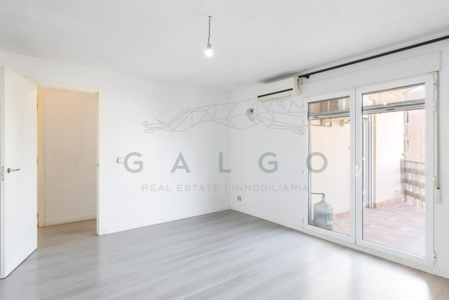 Revente - Vloer - Valencia - Nou Moles