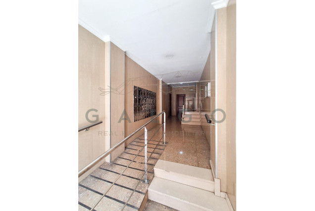 Alquiler a largo plazo - Piso - Valencia - Camins al Grau