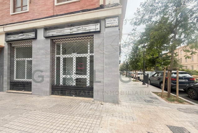 Long time Rental - Commercial premises - Valencia - Mestalla