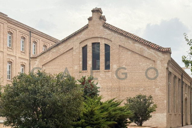 Long time Rental - Commercial premises - Valencia - Mestalla
