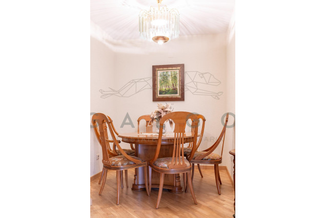 Sale - Flat - Valencia - En Corts