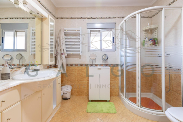 Venta - Chalet - Lliria - Urbanizaciones