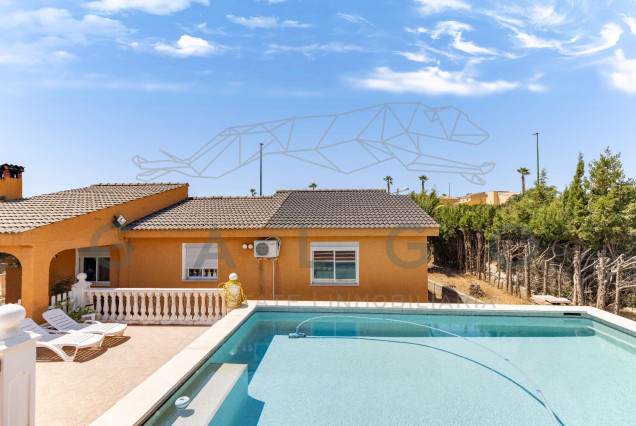 Venta - Chalet - Lliria - Urbanizaciones