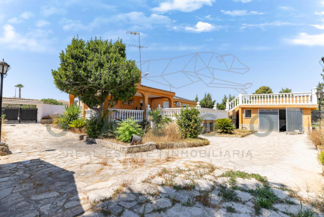 Venta - Chalet - Lliria - Urbanizaciones