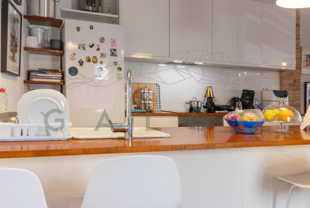 Sale - Flat - Valencia - Centro - Sant Francesc