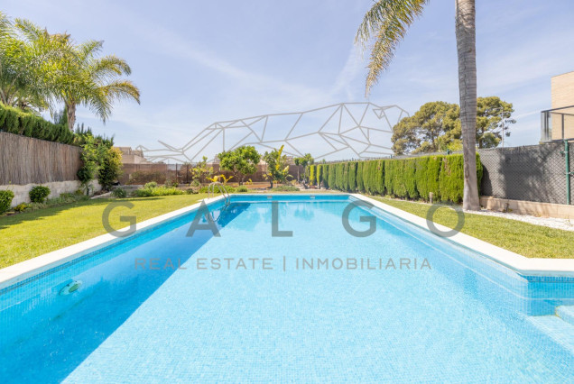 Venta - Chalet - San Antonio de Benageber - Urbanizacion montsano