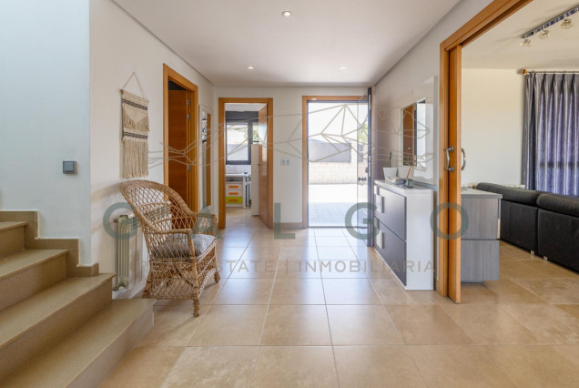 Venta - Chalet - San Antonio de Benageber - Urbanizacion montsano