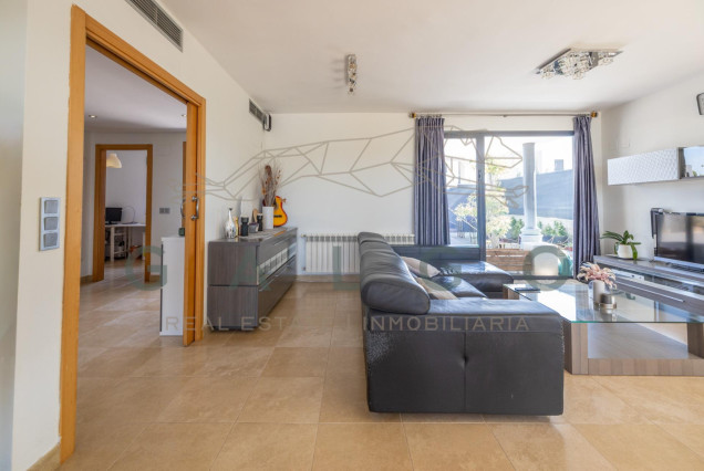 Venta - Chalet - San Antonio de Benageber - Urbanizacion montsano
