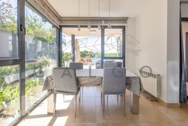 Venta - Chalet - San Antonio de Benageber - Urbanizacion montsano