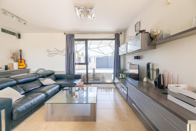 Venta - Chalet - San Antonio de Benageber - Urbanizacion montsano