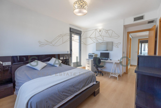 Venta - Chalet - San Antonio de Benageber - Urbanizacion montsano
