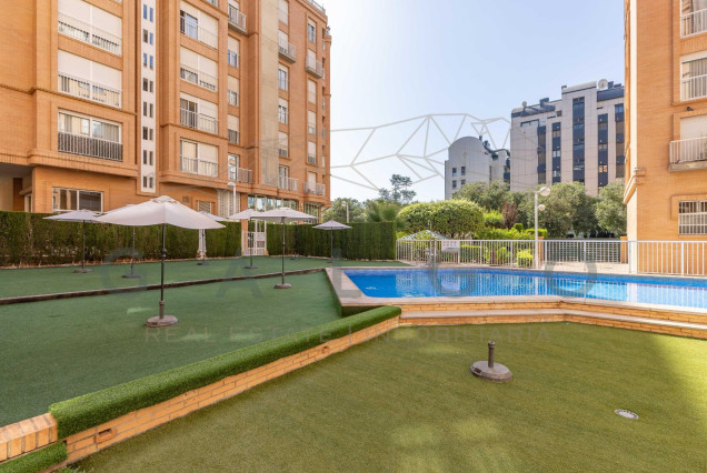 Sale - Penthouse - Valencia - Sant Pau