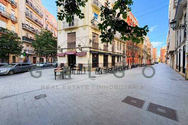 Sale - Flat - Valencia - Russafa