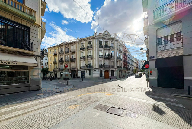Sale - Flat - Valencia - Russafa