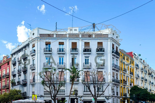 Sale - Flat - Valencia - Russafa