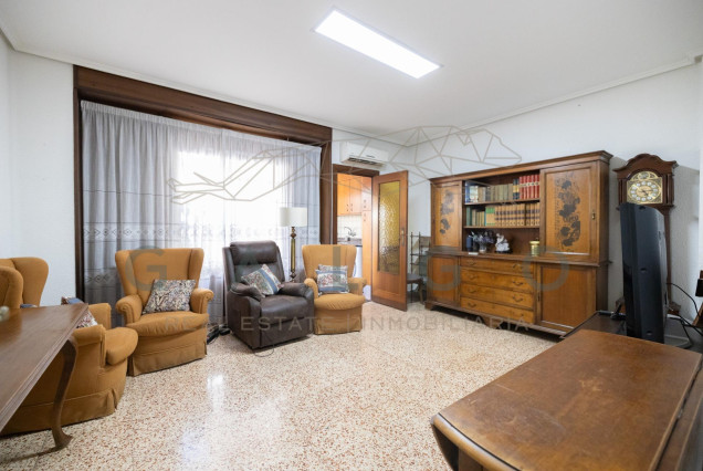 Revente - Vloer - Valencia - Russafa