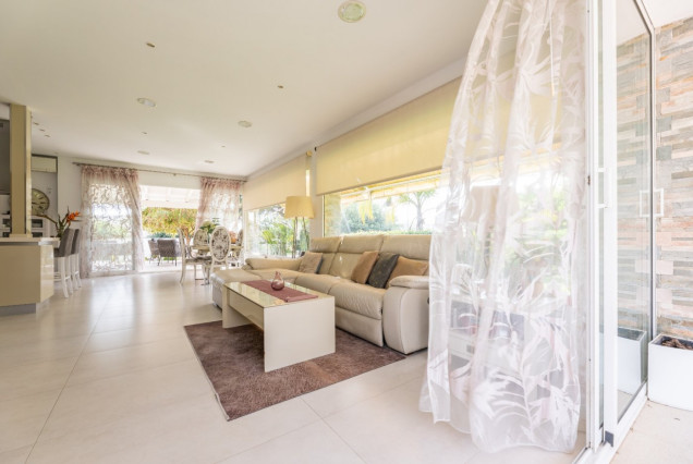 Venta - Villa - Paterna - CRUZ DE GRACIA