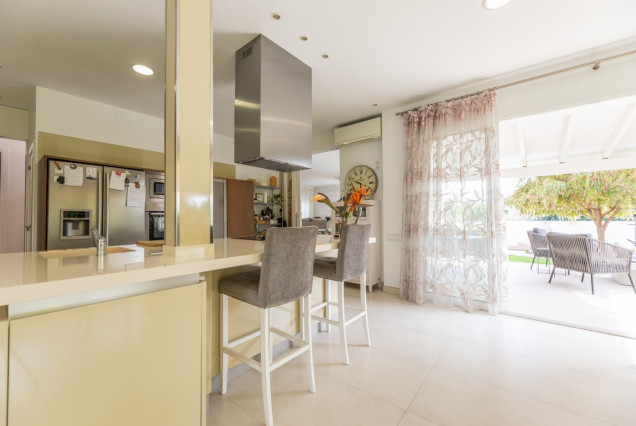 Venta - Villa - Paterna - CRUZ DE GRACIA