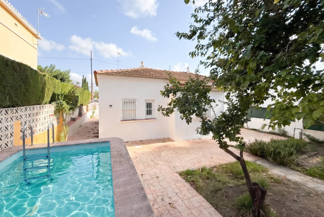 Alquiler a largo plazo - Casa - Paterna - LA CAÑADA